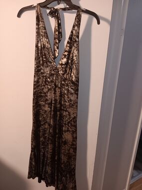 Backless Velvet Halter Maxi Dress in Brown Marble